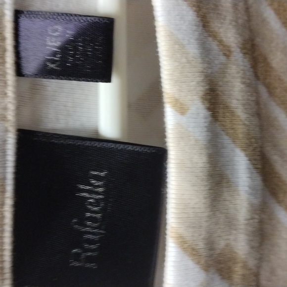 Symmetrical Black and Tan! - Picture 3 of 3